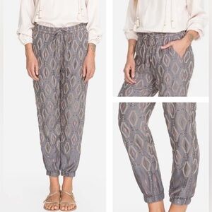 Johnny Was Diamond All Over Embroidered Pant Jogger